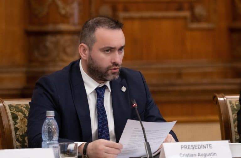 ‘Educația este un factor important în combaterea traficului de persoane’