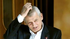 Un fugar din ‘lotul Sorin Oprescu’ scapă de acuzaţii de corupţie prin prescrierea faptelor