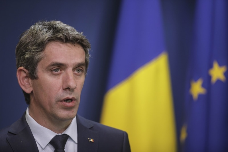 ‘Să împarţi trotinete la copii în plină campanie electorală pare o mită electorală mascată!’