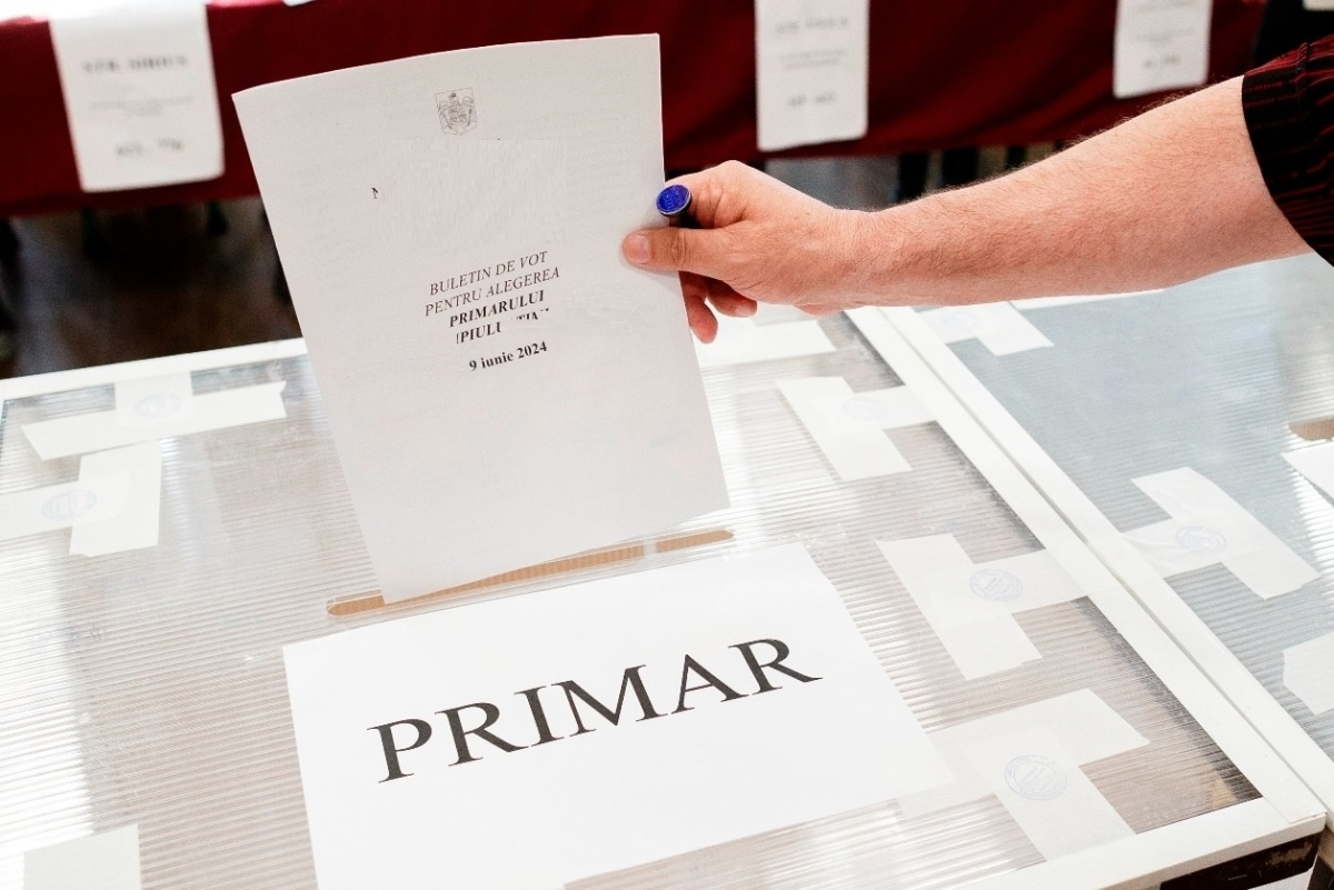 Primarul, ales în funcție de vârstă, nu după numărul voturilor