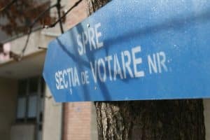 Să vină cu toţii pe 9 iunie, la vot, pentru că este un drept democratic
