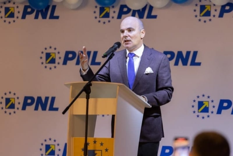 ‘Mergem cu oşteanul nostru’. Rareș Bogdan îl susține ‘până în pânzele Cotroceniului’ pe Nicolae Ciucă