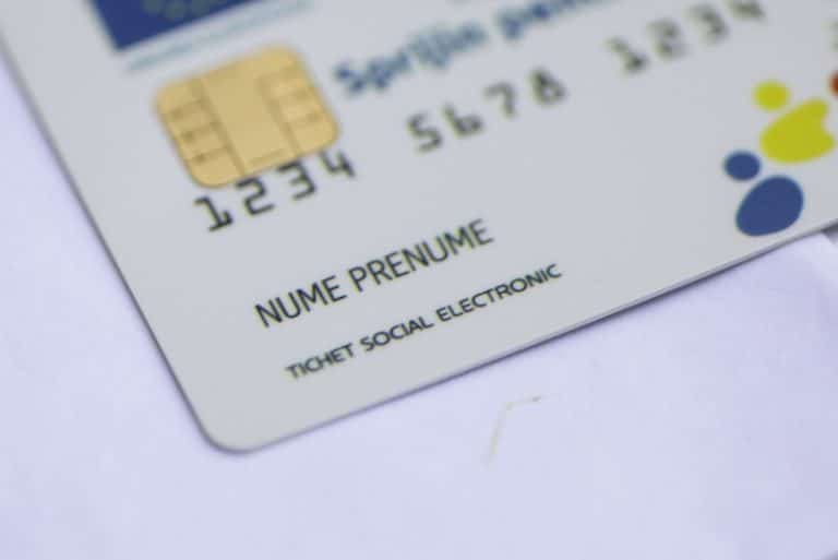 Alegerile au trecut, românii așteaptă banii! Data la care intră sumele pe voucherele de alimente