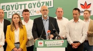 ‘Convingem şi români să ne voteze’