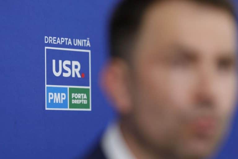 ‘Trebuie să ne regrupăm rapid, trebuie să ne reîntoarcem către cetățeni’