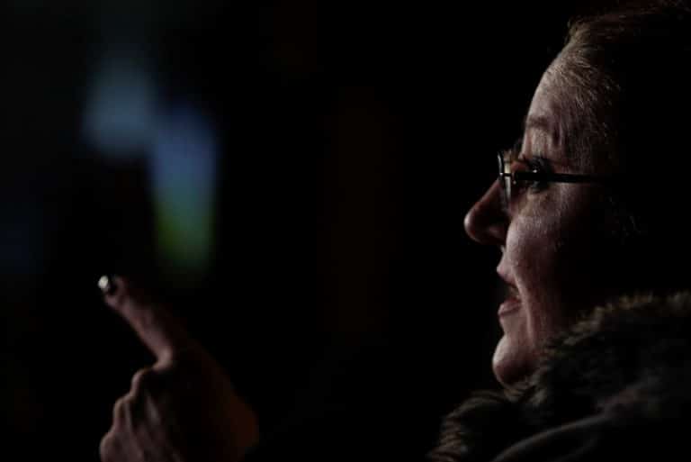 ‘A forţat cordonul de jandarmi şi contactul fizic cu aceştia’