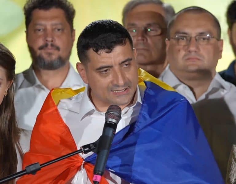 VIDEO Prima lansare oficială a unui candidat la prezidențiale. George Simion este candidatul AUR