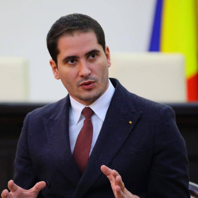 Costin Răsăuțeanu anunță Ediția II a Programului `Unește inimi prin tenis` în Mamaia