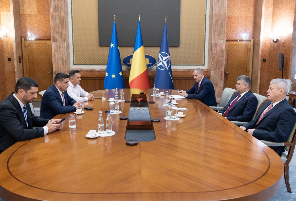 Încă 2 partide au fost chemate la Palatul Victoria