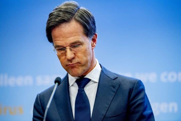 E o rușine alegerea lui Rutte in fruntea NATO. A cășunat pe economia românească.Nu e un om care unește țările, ci face diviziuni între ele
