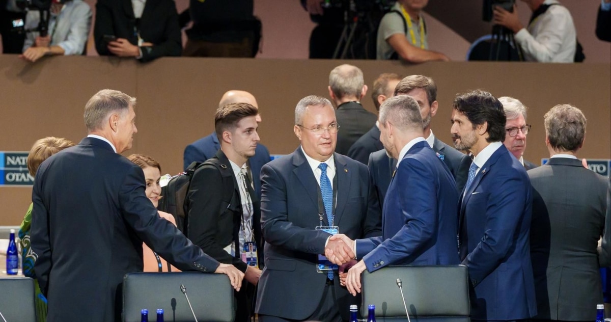 Klaus Iohannis îl prezintă pe Nicolae Ciucă celor mai importanți lideri mondiali
