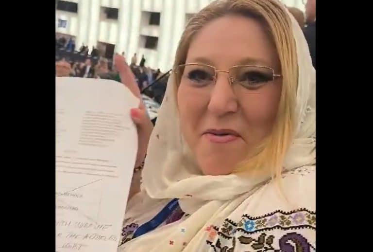 ‘Sunt virusul suveranist și patriotic care se infiltrează în Uniunea Europeană’