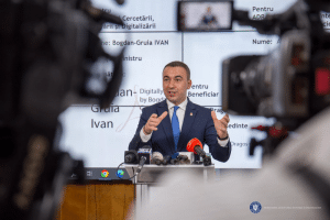 E prima dată după Bill Gates